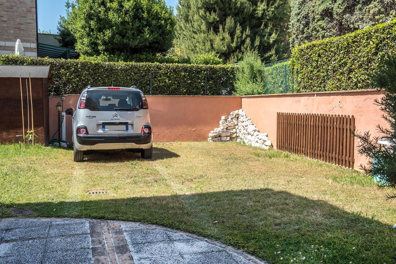 N011 - Numana, Nuovo Bilocale Con Giardino Apartment Sirolo Exterior photo